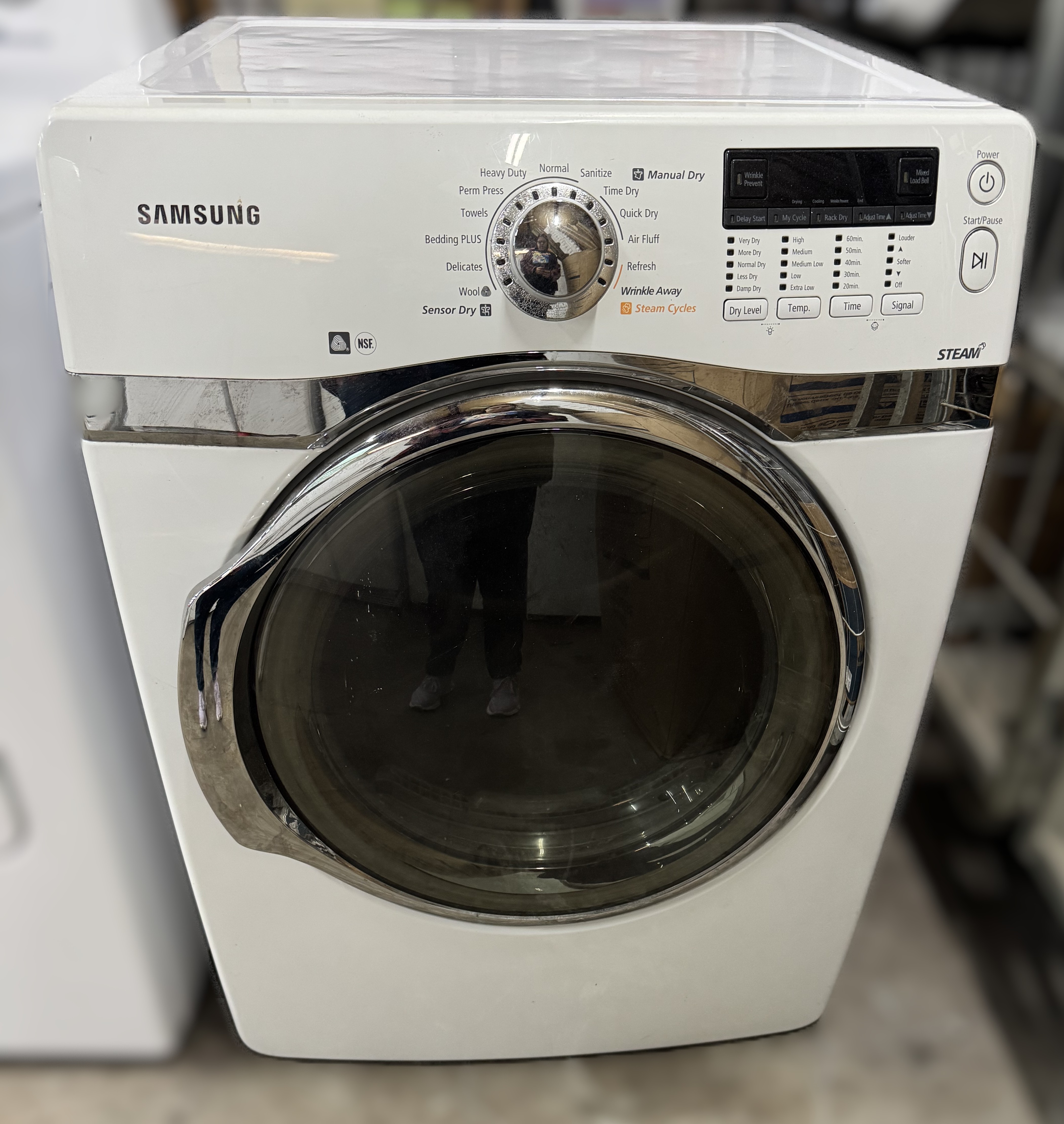 WHITE DRYER LARGE CAPACITY