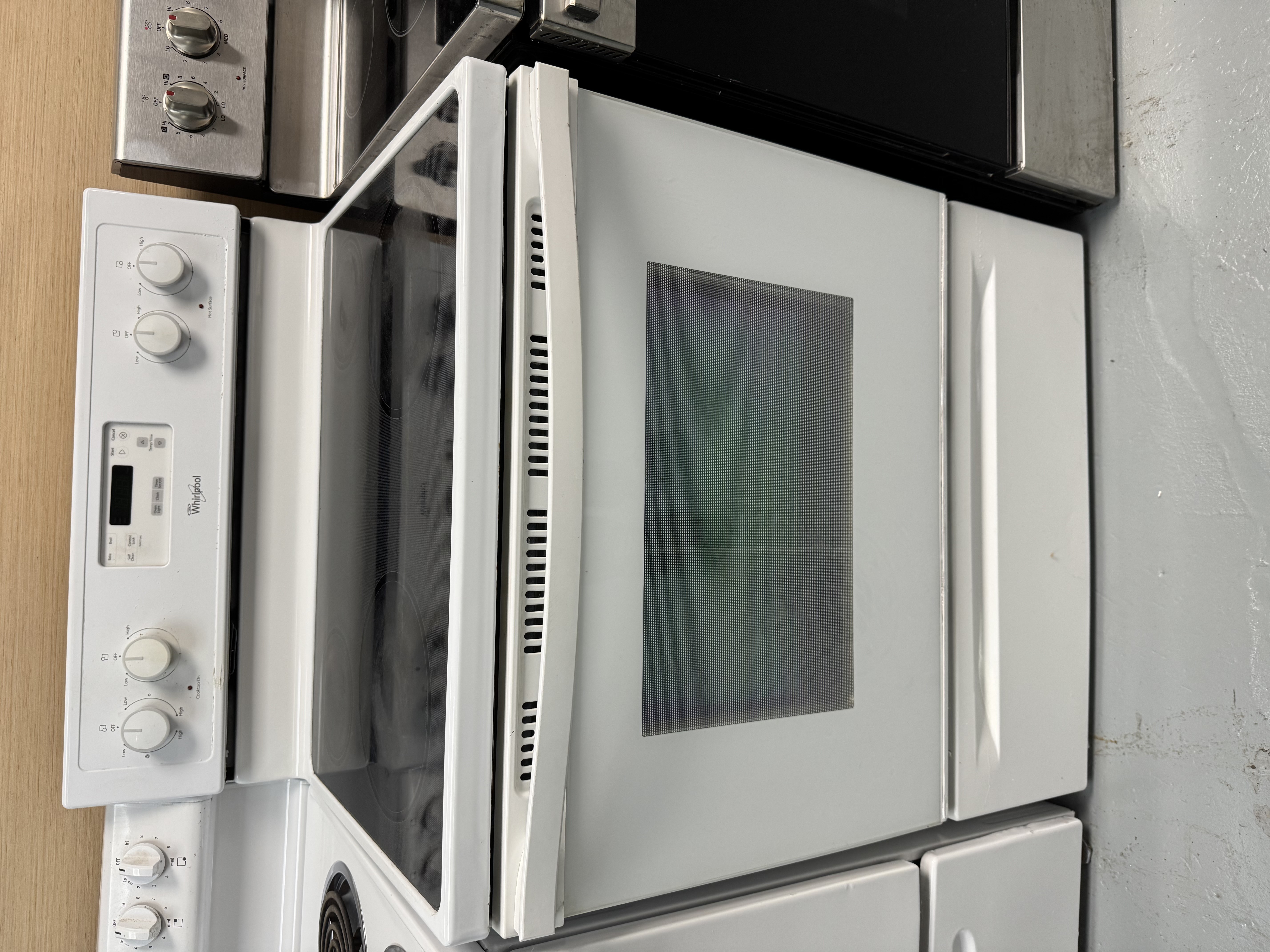 Glass Top Electric Range