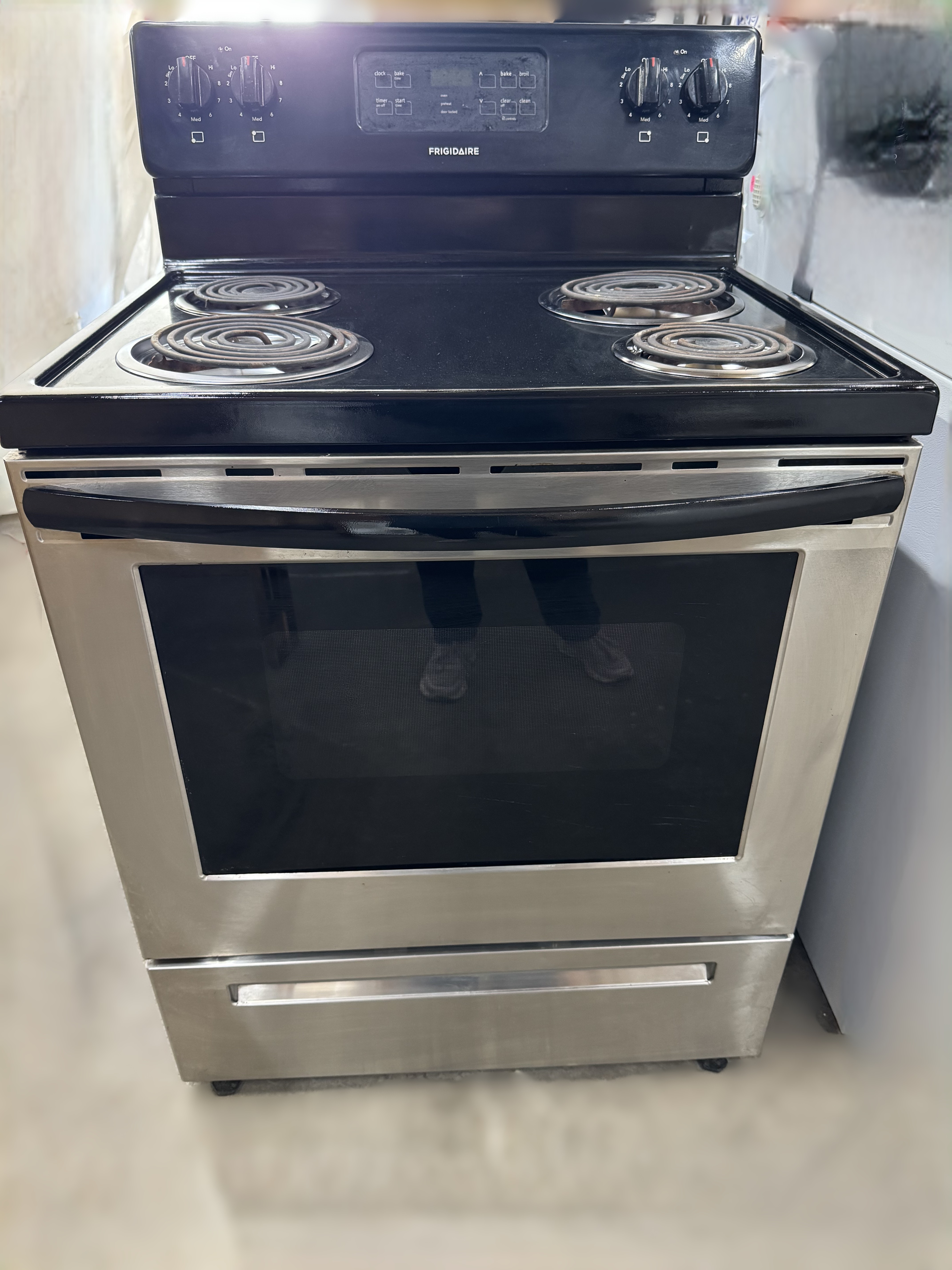 STAINLESS COIL TOP STOVE