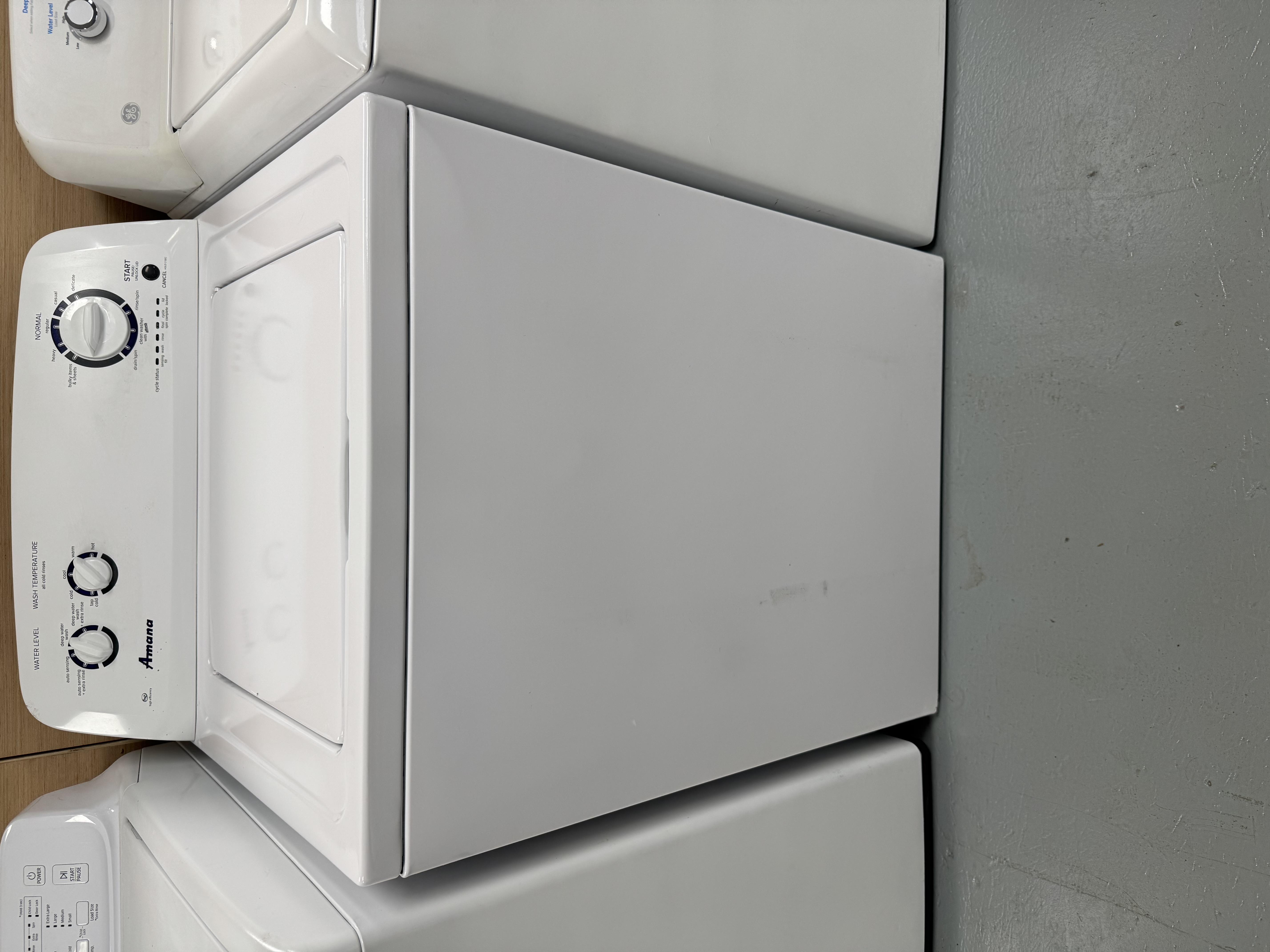 AMANA WASHER WITH AGITATOR