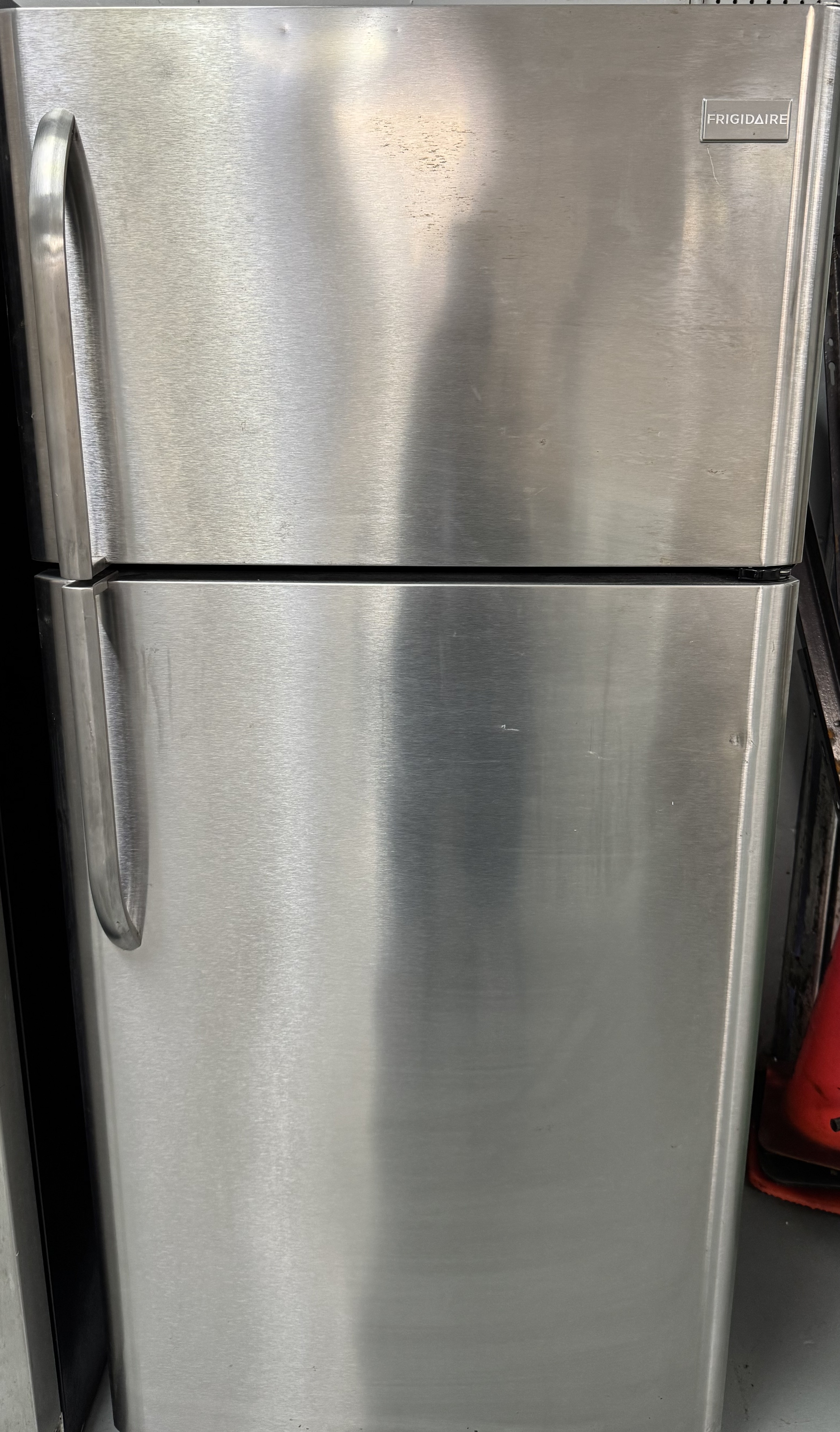 Frigidaire Top Freezer