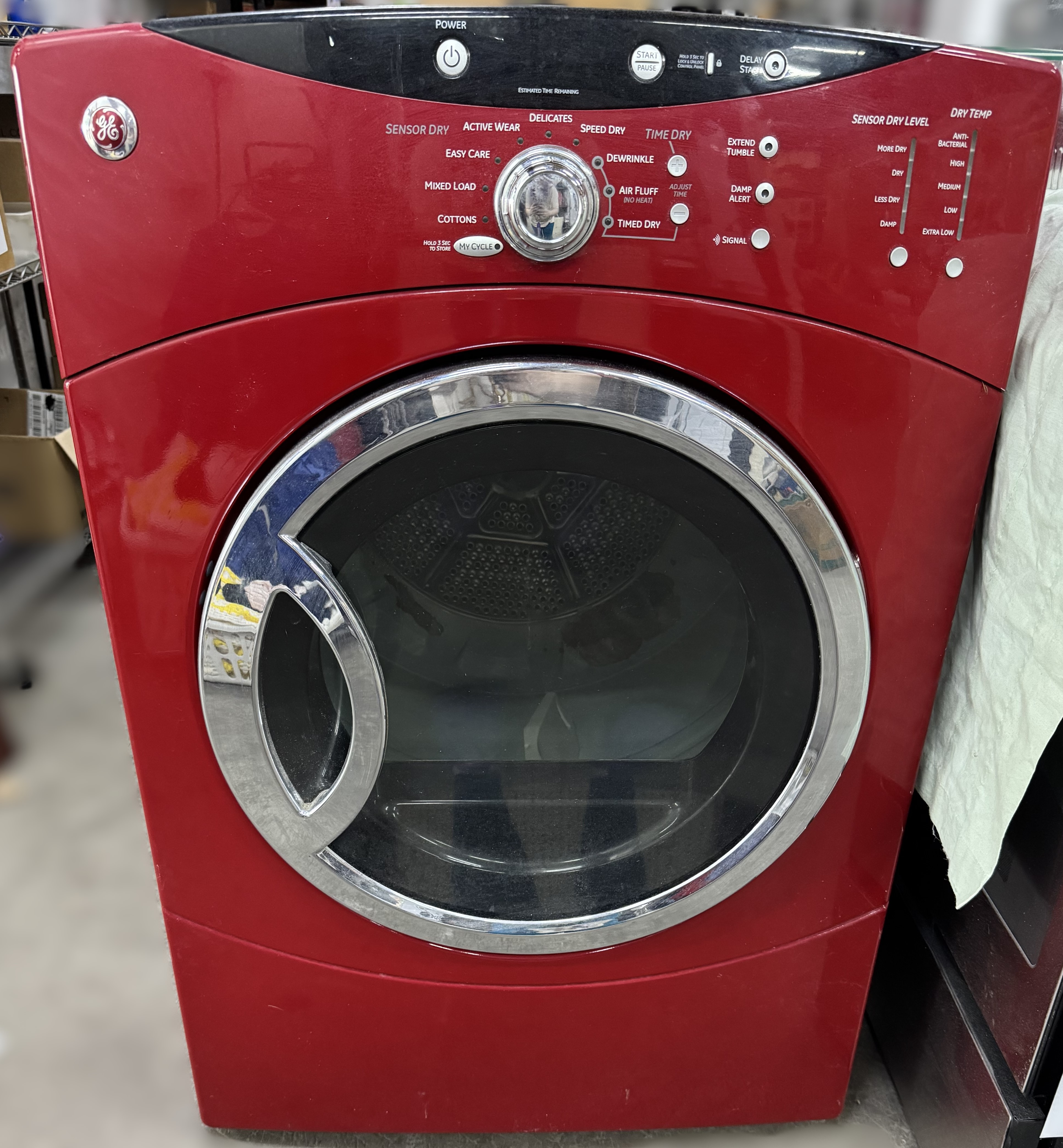 General Electric Red Dryer