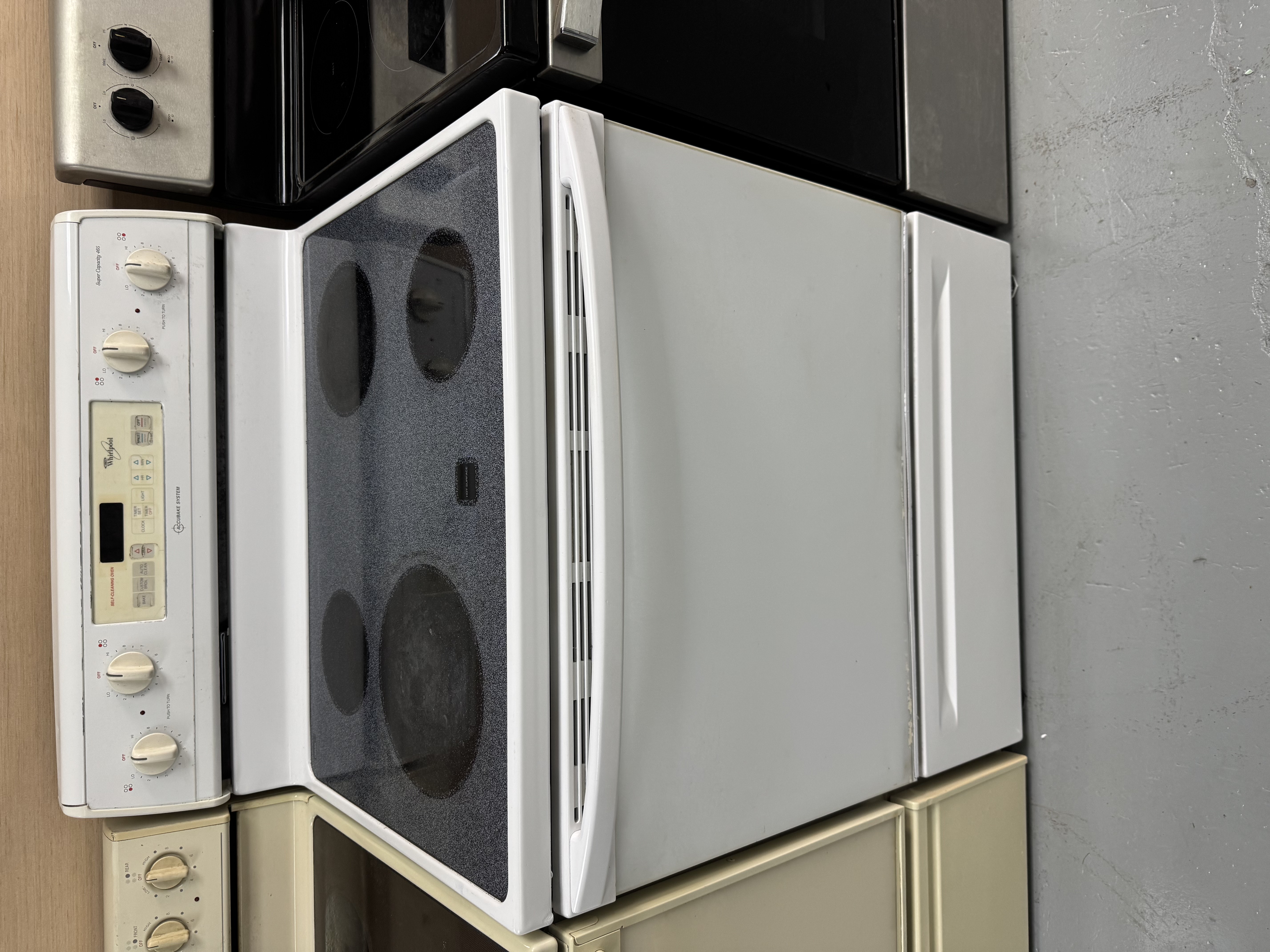 Glass Top Electric Range