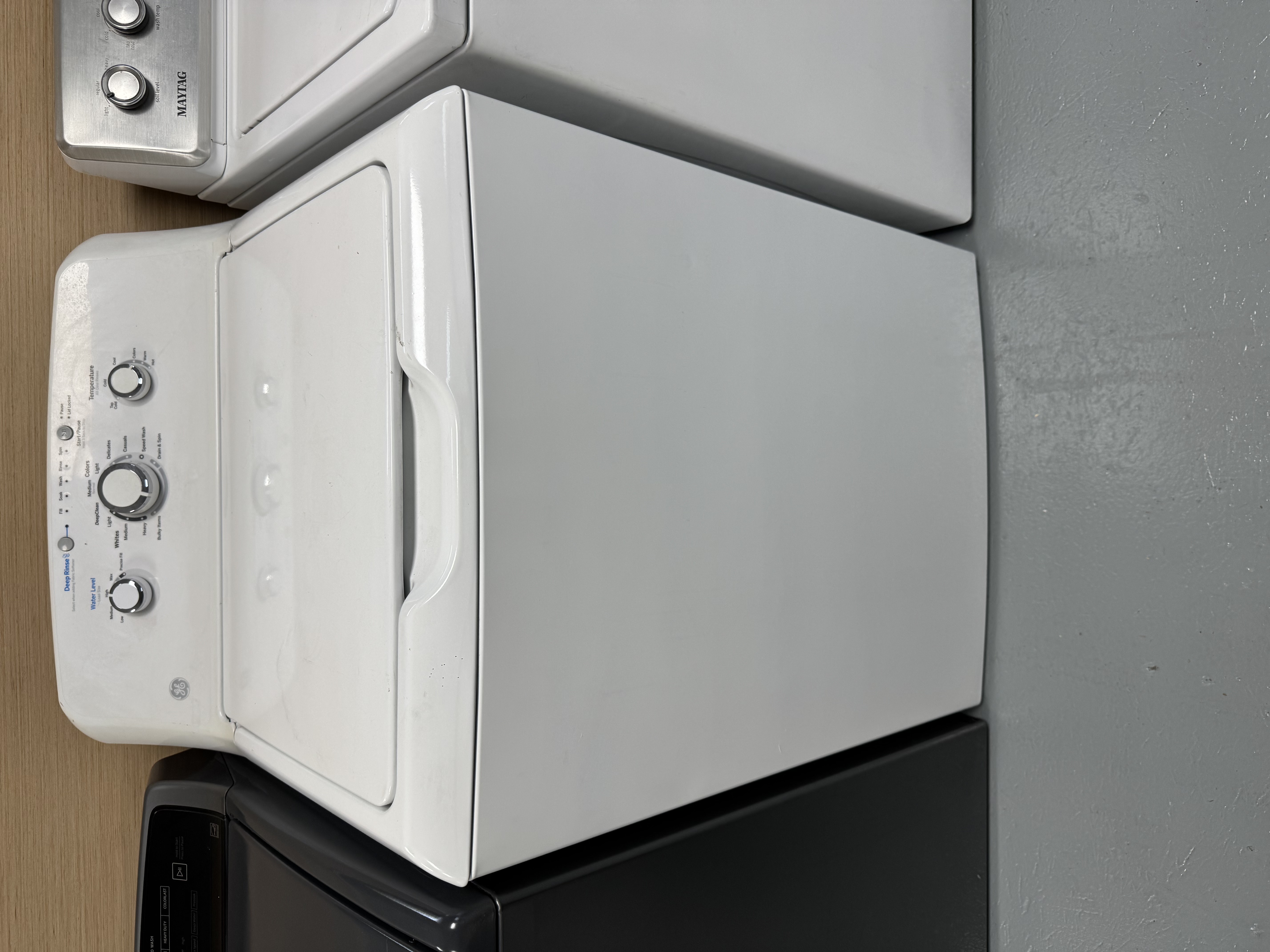 Top Load Washer with Agitator