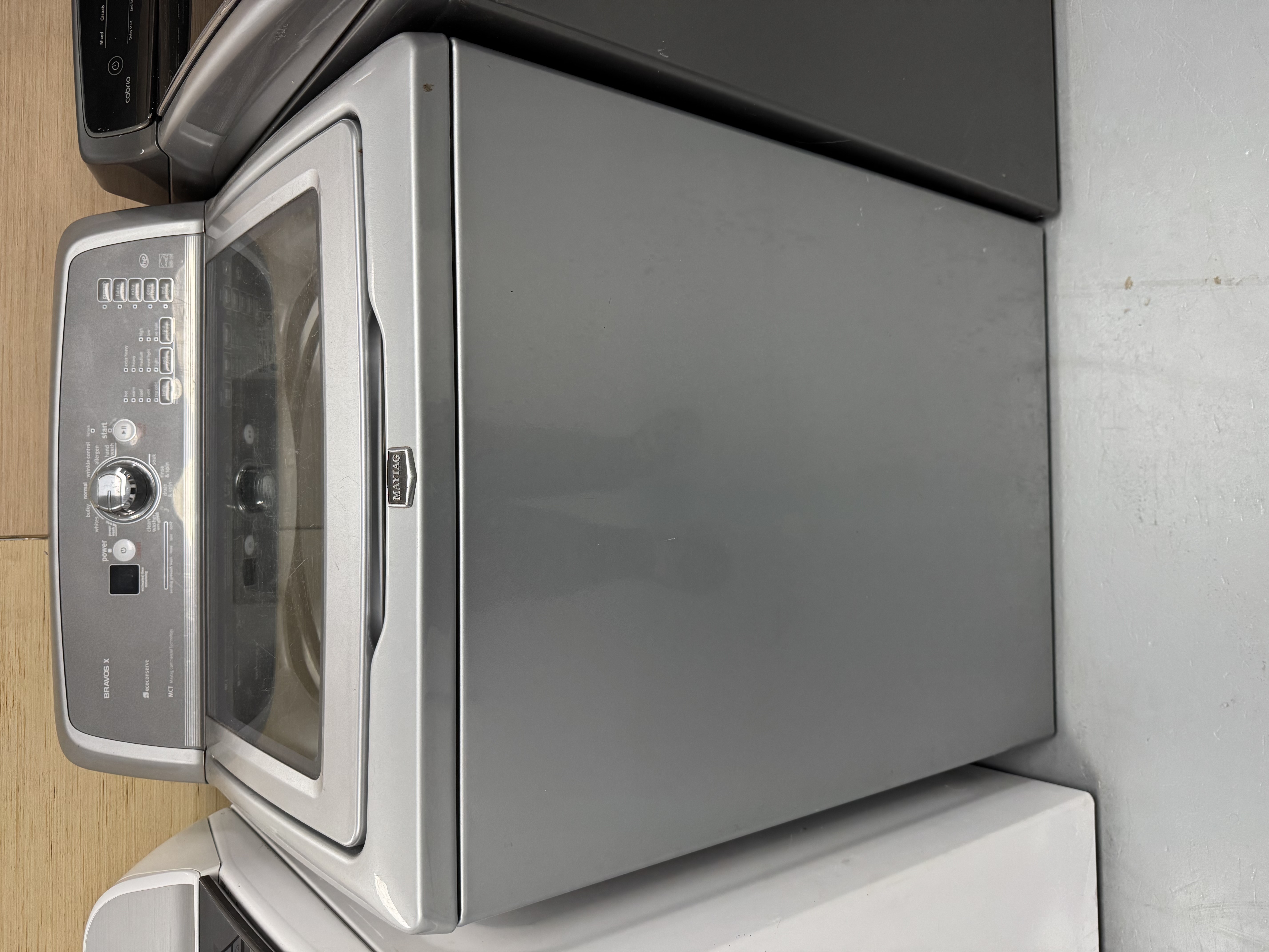 Top Load Washer with Agitator