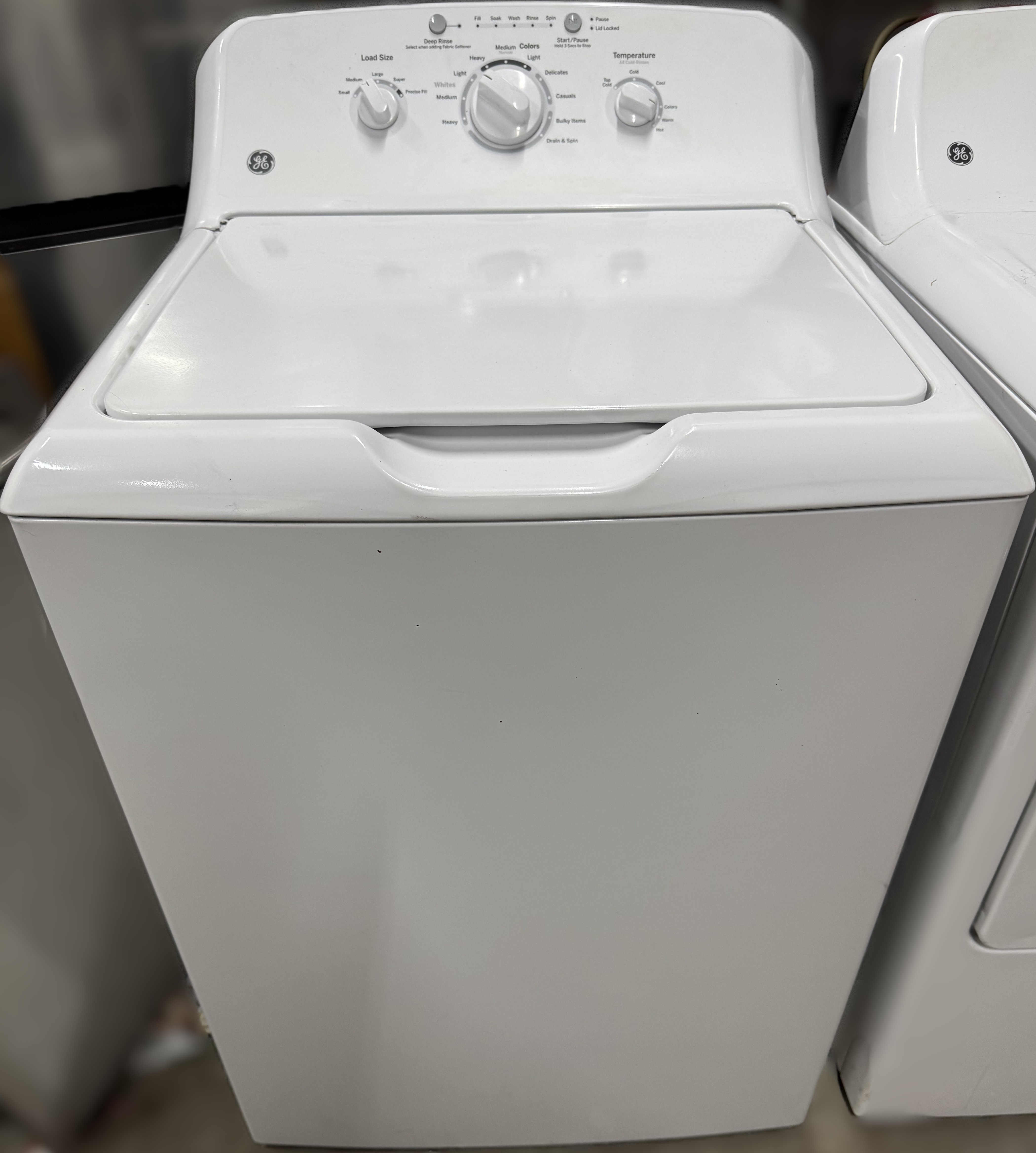 Top Load Washer with Agitator